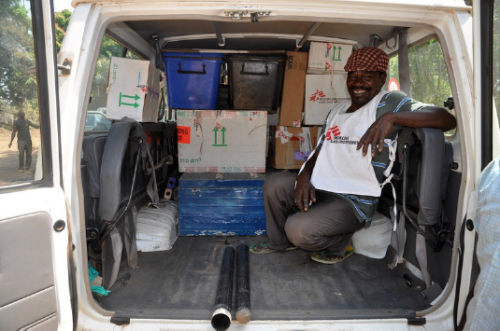 RalfOhnmacht_MSF_DRC_11_papawanga
