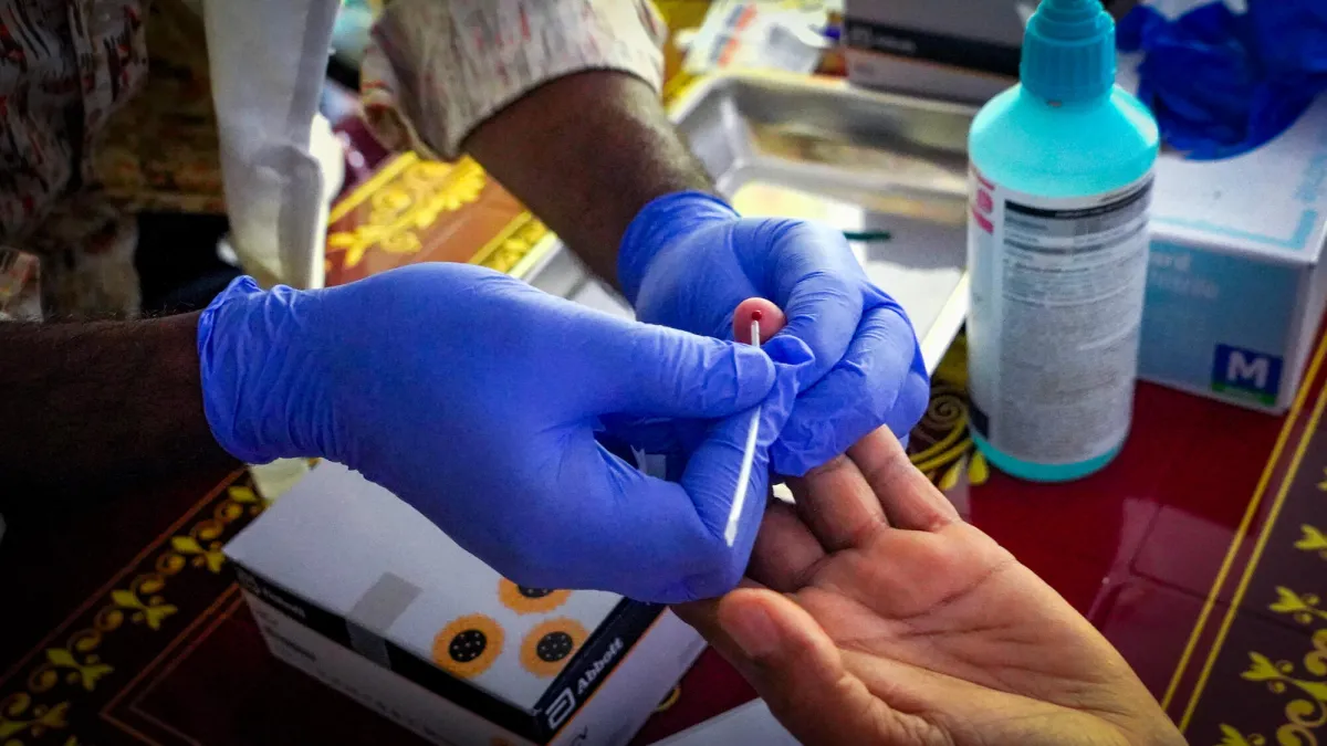 MSF launches large hepatitis C "test and treat" campaing in Bangladesh Rohingya camps
