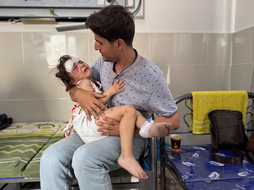 Gaza: Under bombs: MSF Colleagues and Their Kids Injured