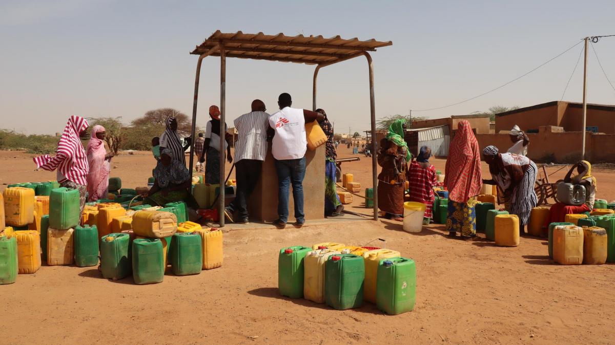 Conflict in Burkina Faso: when the whole day is devoted to fetching water