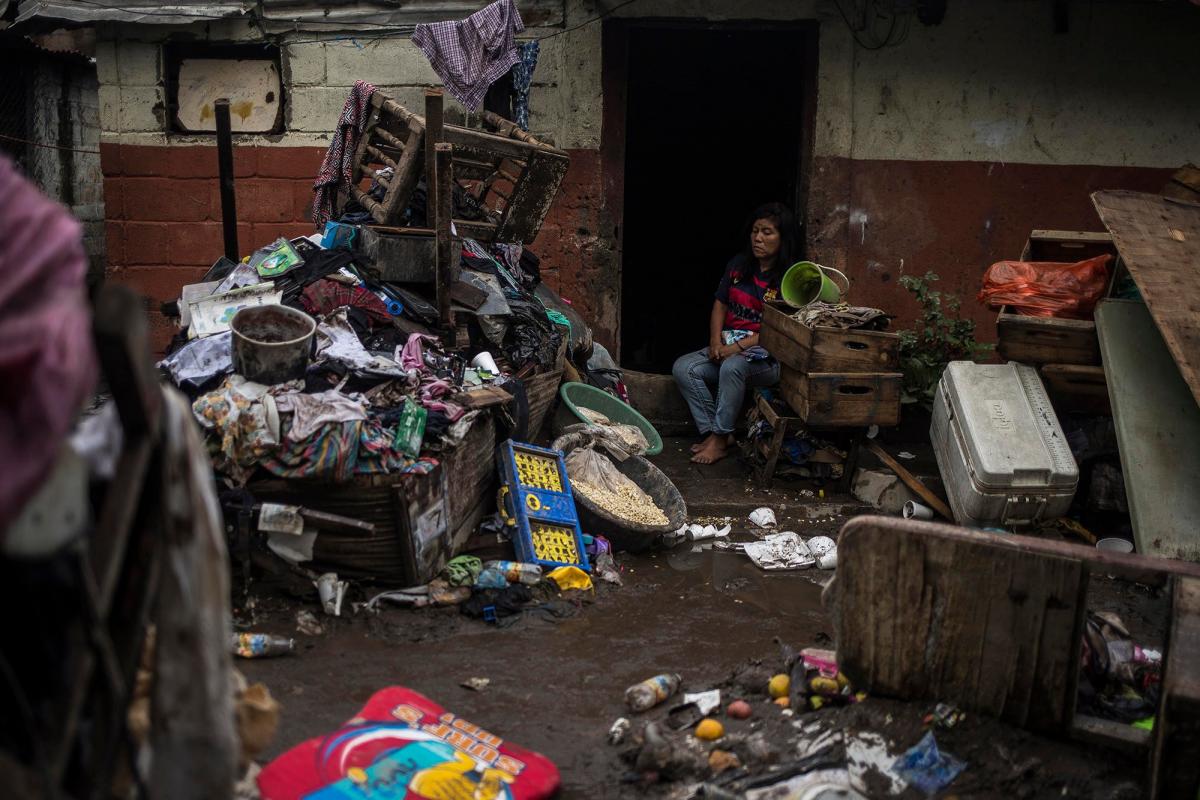 Emergency intervention for storm Amanda in San Salvador