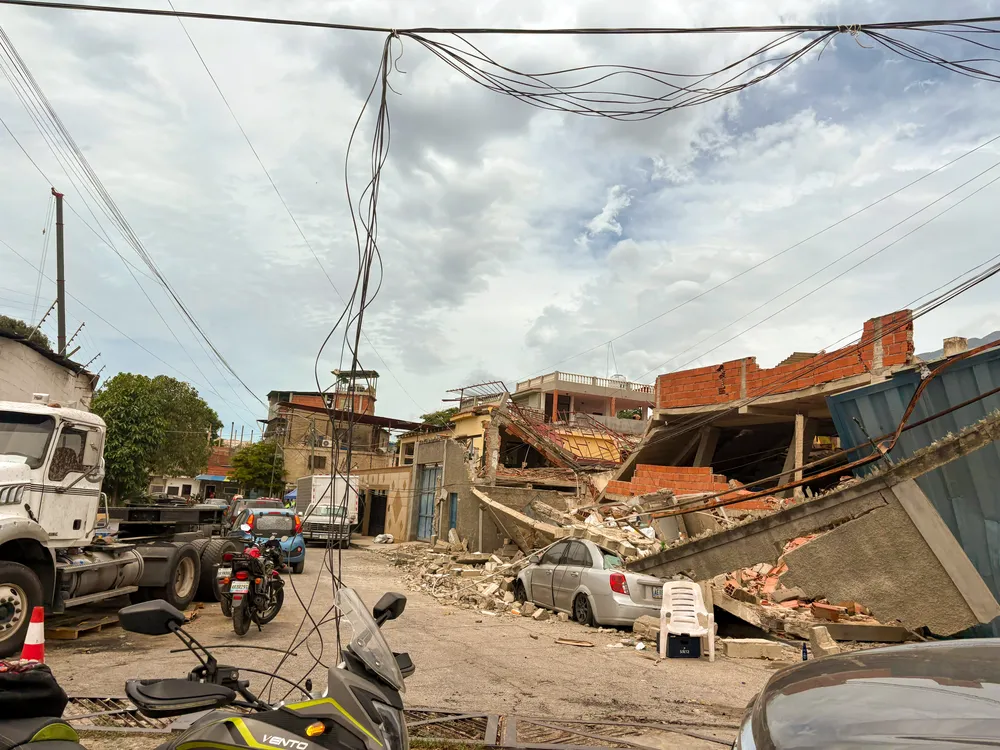 Caracas and La Guaira – People displaced as needs increase