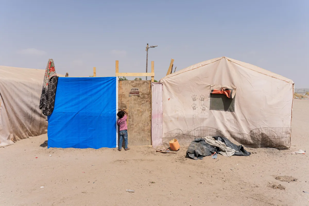 Displaced again, on the road to Aden