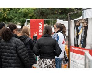 Eröffnung der Ausstellung "Ärzte ohne Grenzen hautnah"