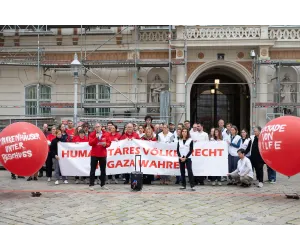 Fotoaktion "Rote Linie", 28. Mai 2025