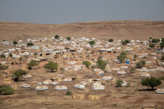 Um Rakuba refugee camp