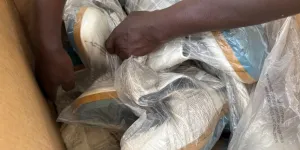 Ebola Ausbruch in der DR Kongo - Einsatz von Ärzte ohne Grenzen - Tonnenweise Material im Einsatz