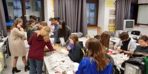 Weihnachtsmarkt Spende der 7. Klassen