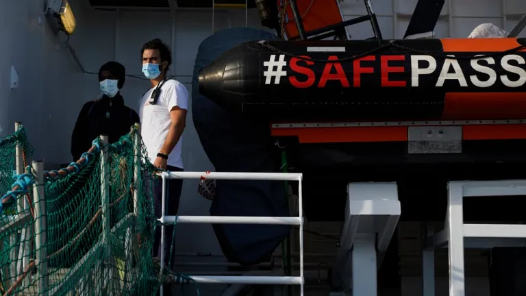 Rotation 21 disembarkation