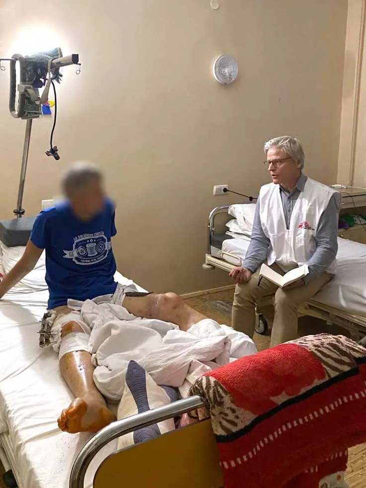 Tankred Stöbe mit Patient