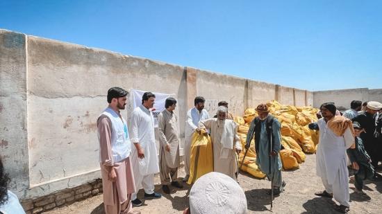 Chaman - Relief items distribution