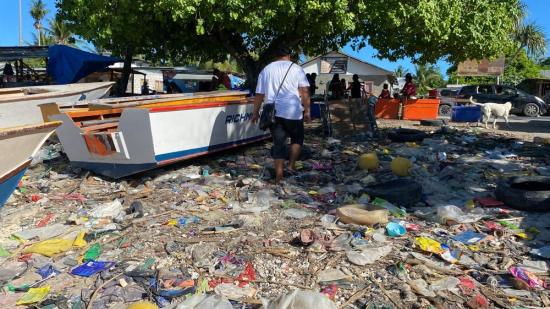 Fishing village in South Tarawa