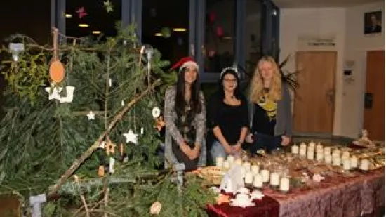 poly_ottensheim_adventmarkt_20151215_2.jpg