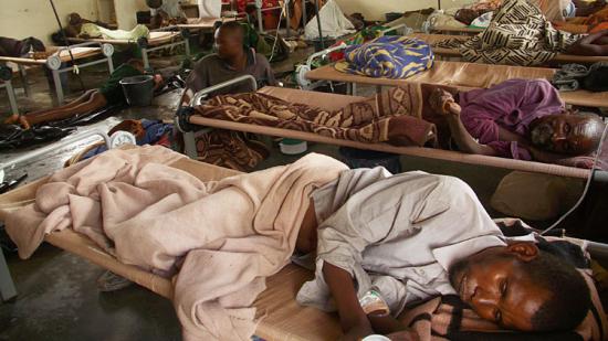 Februar | Humanitäre Krise in Simbabwe verschlimmert sich weiter Februar | Humanitäre Krise in Simbabwe verschlimmert sich weiter