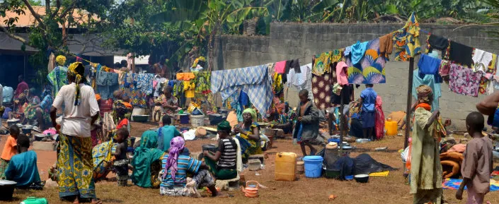 Eine Straße in der zentralafrikanischen Stadt Carnot
