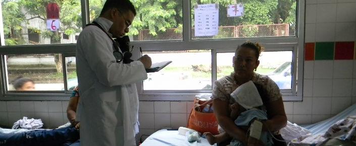 Honduras MSB1713 01 Dreimal so viele Fälle von Dengue-Fieber gibt es heuer in San Pedro Sula, Honduras, im Vergleich zum Vorjahr. Ärzte ohne Grenzen startete ein Nothilfeprogramm und unterstützt lokale Gesundheitseinrichtungen.