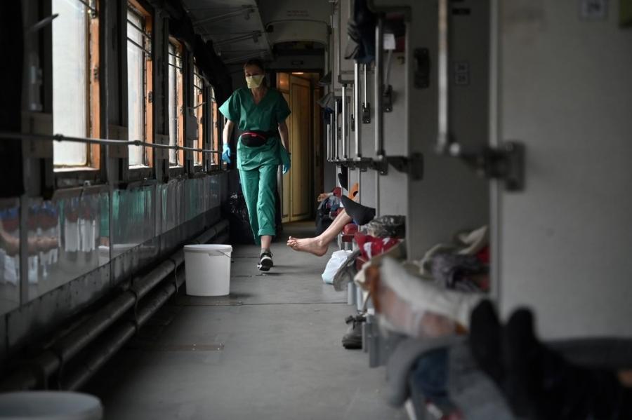 Fourth MSF medical train referral - Ukraine