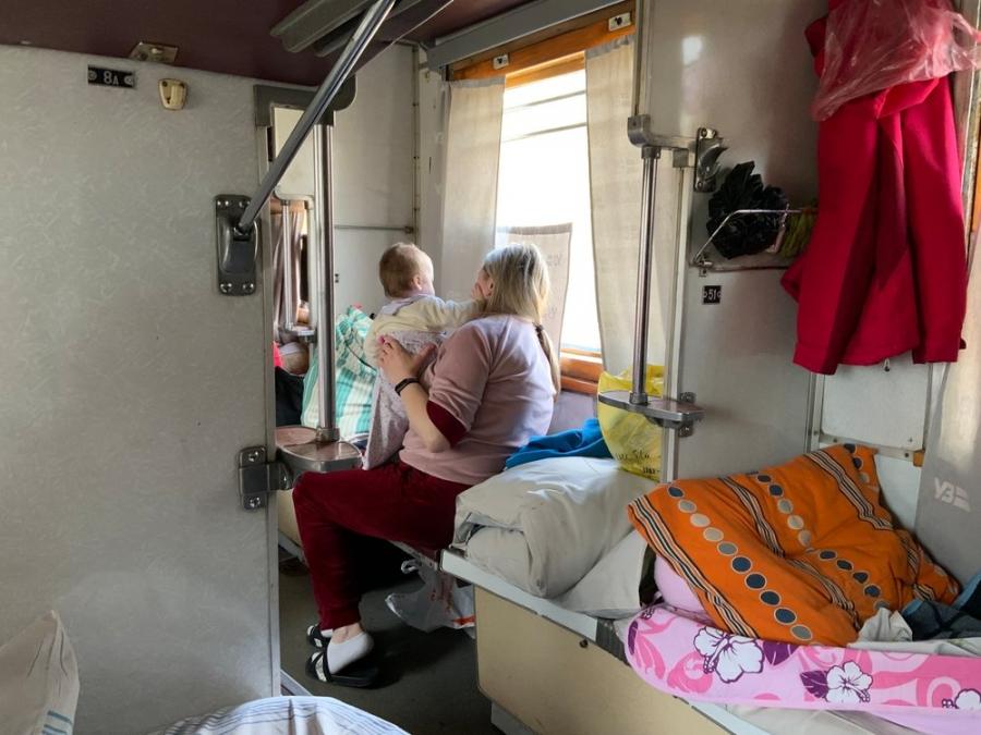 Fifth MSF medical train referral - Ukraine