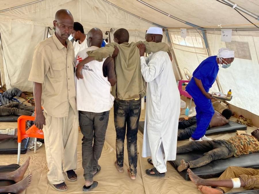 Influx of wounded in Adre Hospital