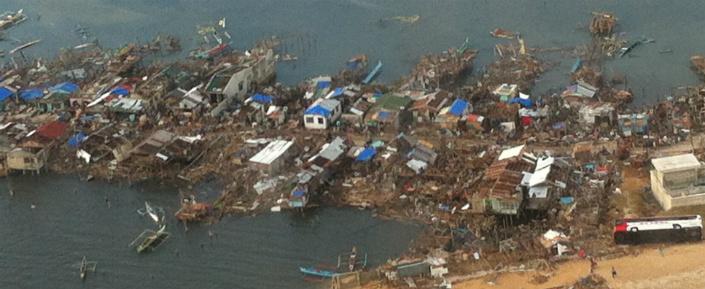 Guiuan von Taifun Haiyan massiv betroffen (c) MSF