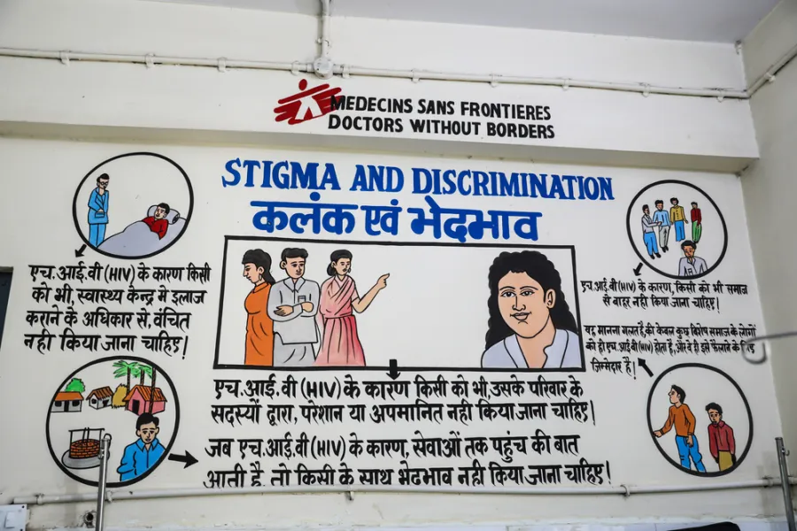 An informative mural at MSF’s advanced HIV care centre at Guru Gobind Singh Hospital, Patna