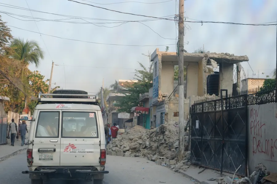 Port-au-Prince, Saint-Louis hospital