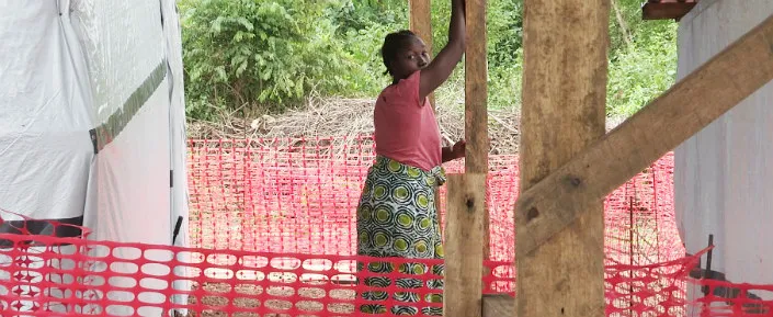 Die schwangere Patientin Kumba in unserem Ebola-Behandlungszentrum.