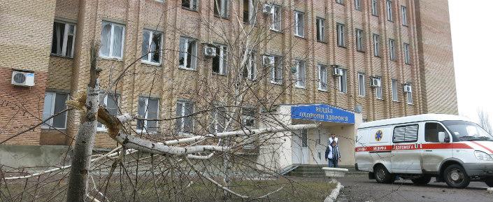 Ukraine MSB17728 Hugues Robert web Am 30. Januar konnte ein Team von Ärzte ohne Grenzen in das Krankenhaus von Marinka zurückkehren, 35 Kilometer westlich von Donezk.