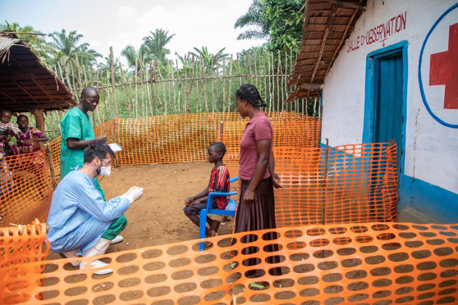 Ebola vaccination in Ikoko Impenge