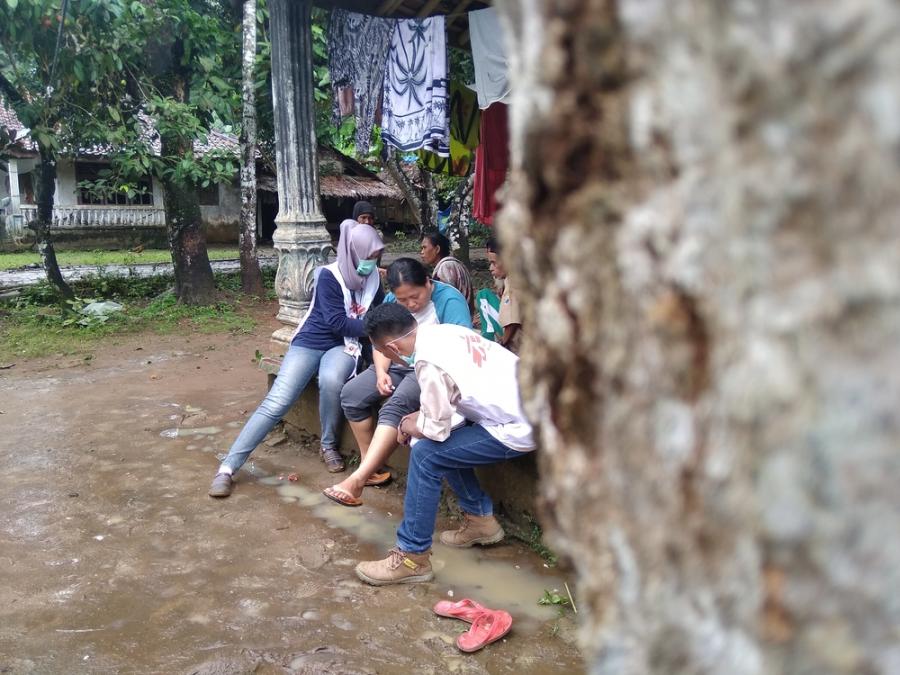 MSF team visits tsunami affected areas