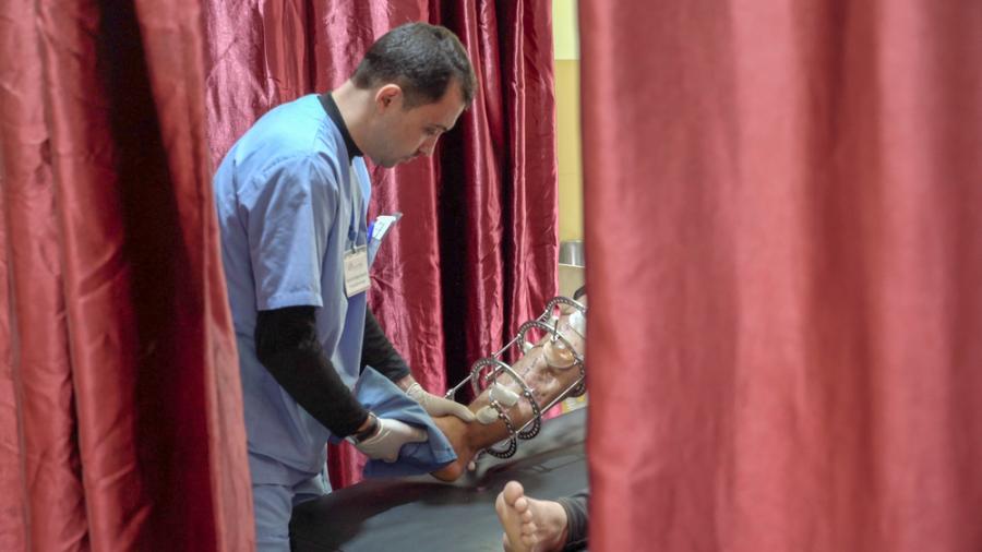 Gaza: MSF providing care for the victims of the Great March of Return