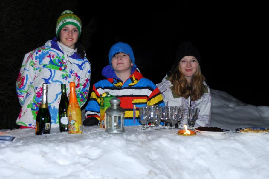 Schneebar für Ärzte ohne Grenzen