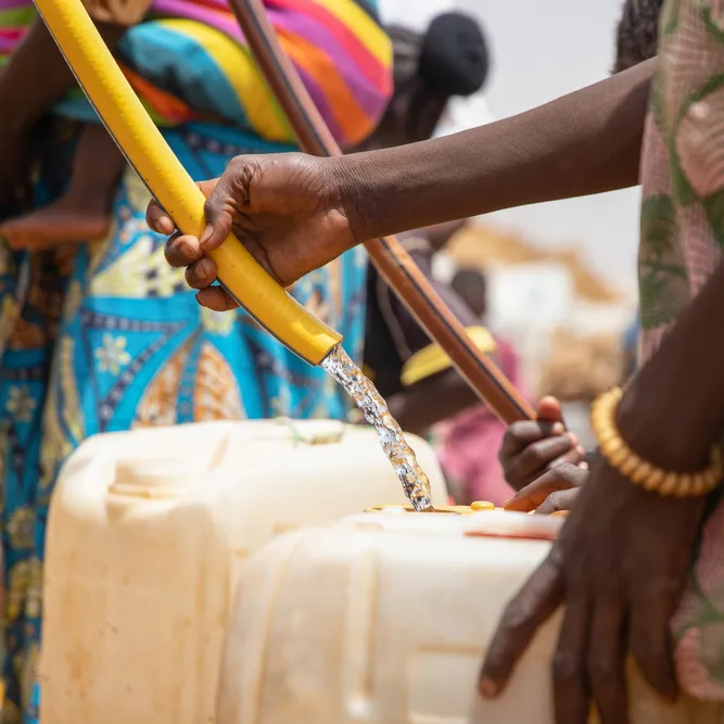 Ärzte ohne Grenzen: Wasserversorgung für Menschen in Not