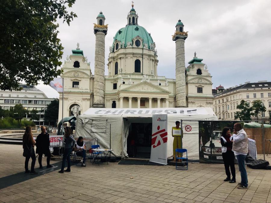 Karlsplatz, Wien, 2. Oktober 2019: Die Freiluftaustellung kann noch bis 13. Oktober besucht werden