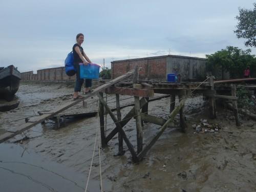 Welte_Conny_Myanmar_2013-11_Bootsklinik