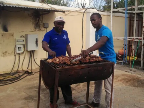 MSF_AnnaDeutsch_Juba_BBQ