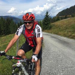M. Oberndorfer bei einer Mountainbike Tour