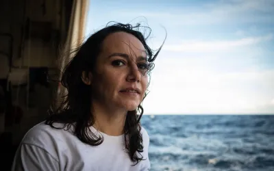 Lucia - Tales of women