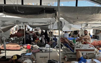 Nasser Hospital in southern Gaza is overcrowded with patients