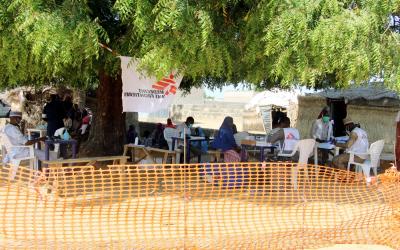 MSF mobile clinic in IDP camp