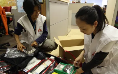 Nepal: Erste Nothilfeteams im Erdbebengebiet angekommen