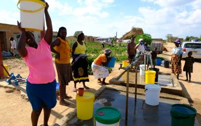 MSF’s environmental health approach to fighting typhoid and cholera in Zimbabwe