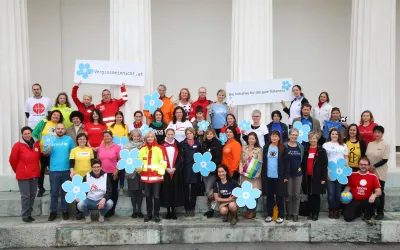 Gruppenfoto: Initiative Vergissmeinnicht.at