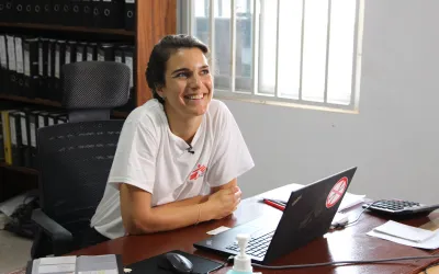 Annemarie Nussbaumer auf Einsatz in Sierra Leone