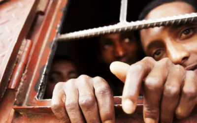 Tausende MigrantInnen der arabischen Halbinsel reisen auf dem Weg nach Saudi-Arabien durch den Jemen. Viele von ihnen werden Opfer von Erpressung und Folter durch Menschenhändler.