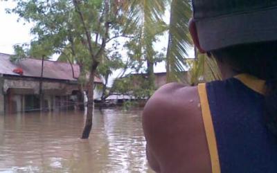 (Archivbild) Nach dem Typhoon Goni leisteten Teams von Ärzte ohne Grenzen Nothilfe auf der philippinischen Insel Mindanao.
