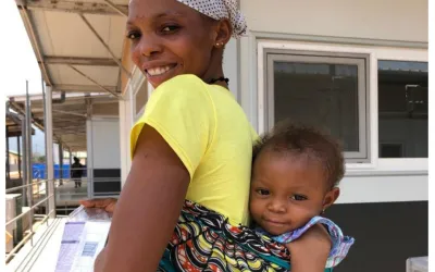 Krankenschwester berichtet über die Neueröffnung eines Krankenhauses in Sierra Leone