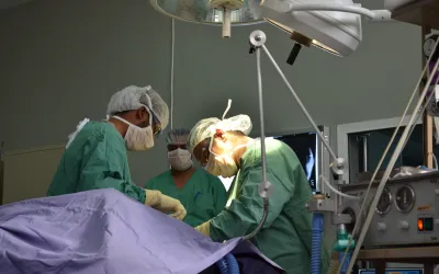 Jemen: In den vergangenen Tagen wurde bei Kämpfen im Jemen eine große Anzahl von Menschen verletzt. Unser Mitarbeiter leisten vor Ort Hilfe.