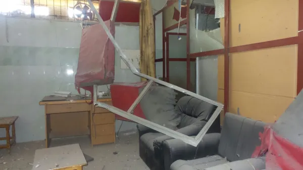 Angriff auf Feldspital von Tafas nahe jordanischer Grenze - drei Personen getötet und sechs verletzt, darunter auch ein Krankenpfleger. 