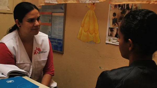 Ärzte ohne Grenzen bietet psychologische Betreuung für Opfer sexueller Gewalt